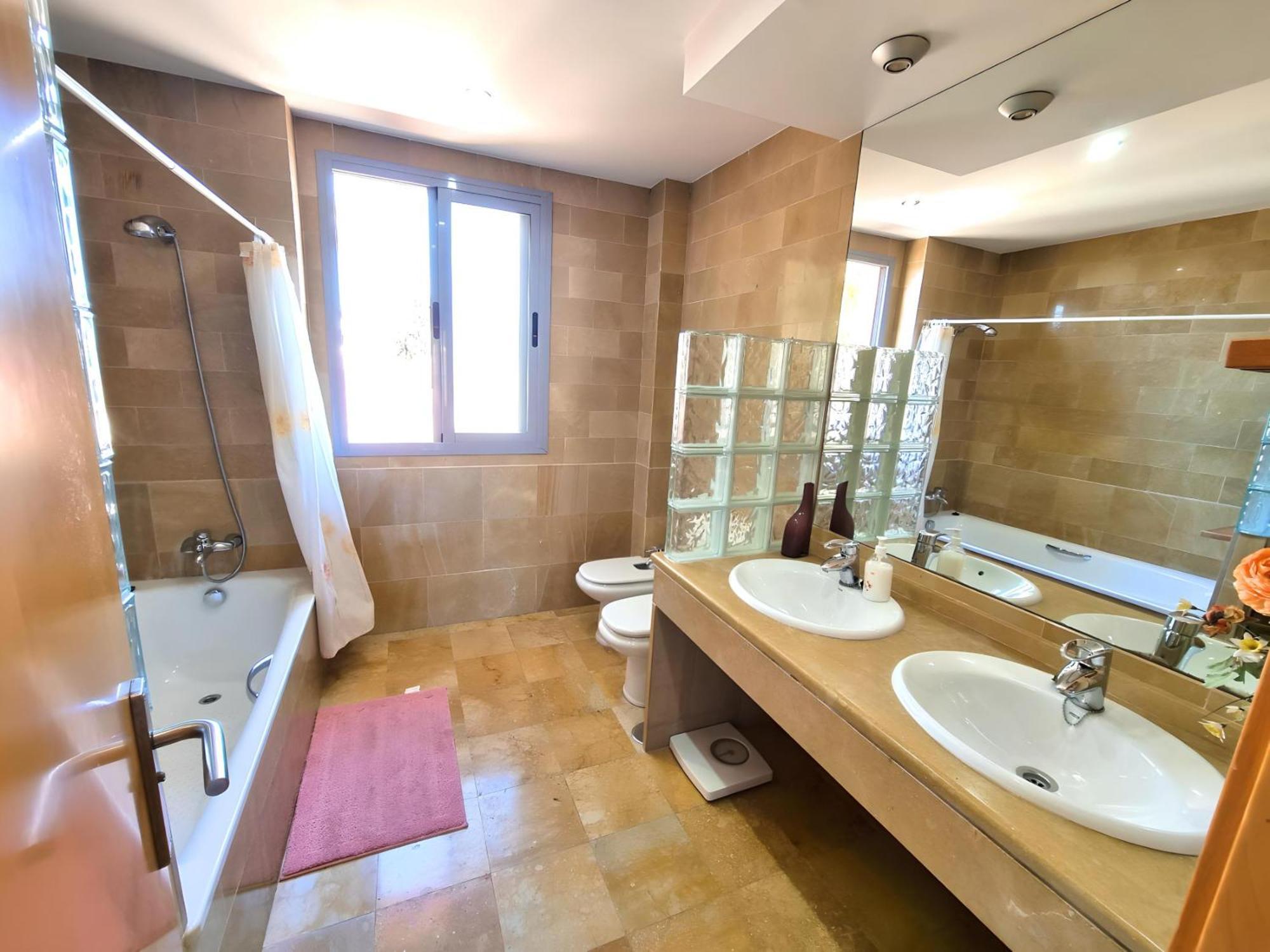 Stunning Home With Outdoor Swimmingpool, 4 Bedrooms And Wifi Benalmádena Exterior foto